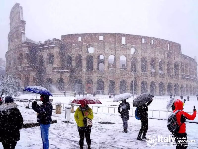 Winter love in Rome