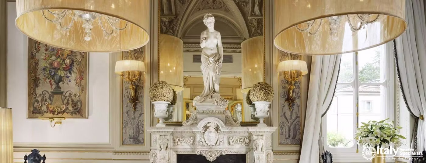 Spectacular Villa Cora, Florence 