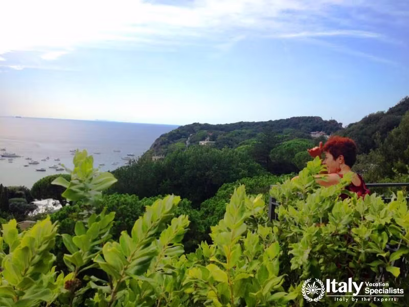  Ischia 