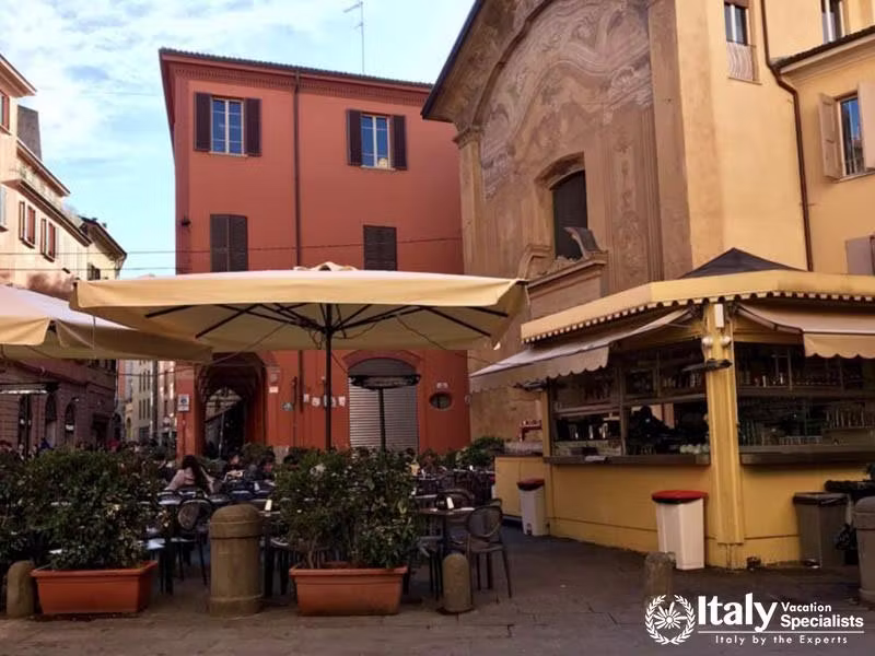 Traveling appetities bologna italy-833x540