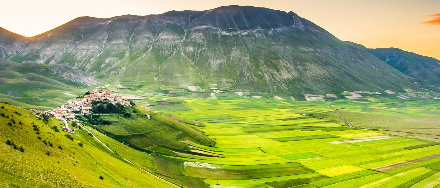 Castelluccio di Norcia Umbria Region Private Tours 