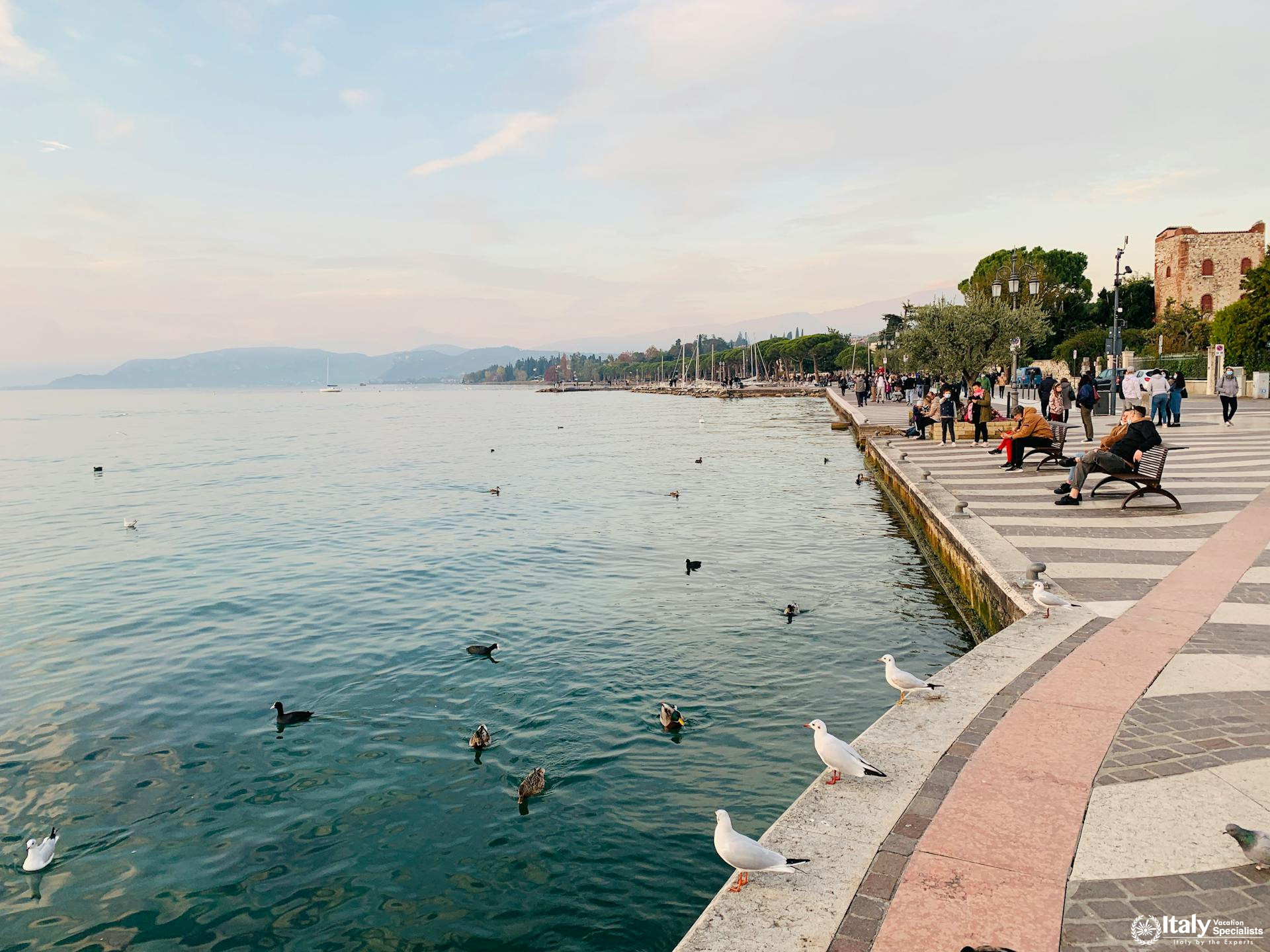 Relaxed Lakeside Living in Lazise, Lake Garda