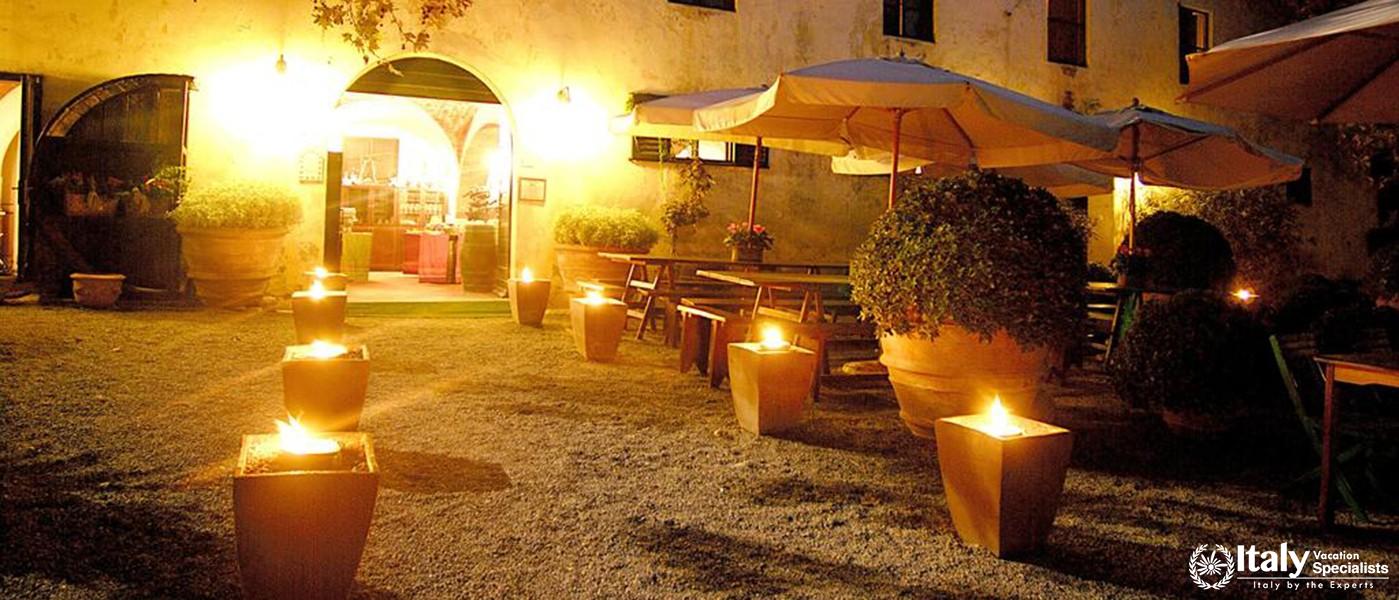 Romantic dinning in Hotel Tenuta La Parrina 