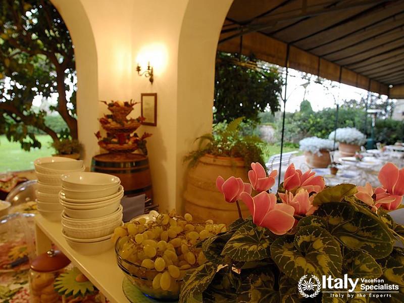 Fresh food with peacefully environment in Hotel Tenuta La Parrina 