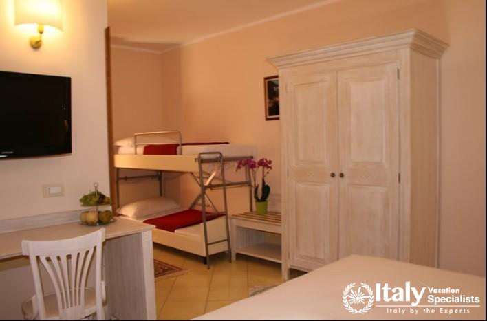 Family Rooms Loggia 