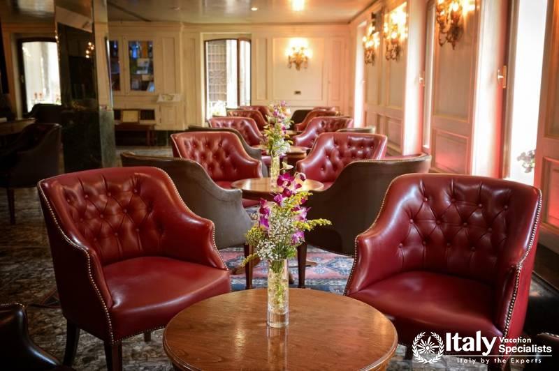 Sitting area in Hotel Cavalletto & Doge Orseolo