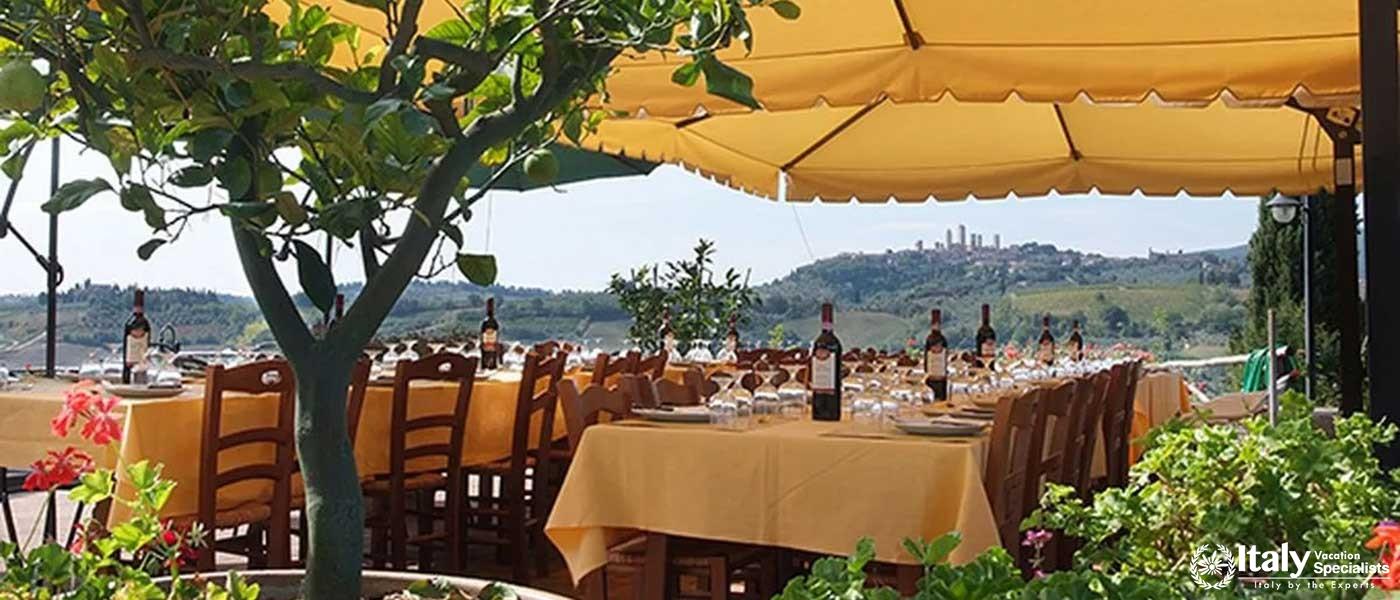 Restaurant at Fattoria Poggio Alloro