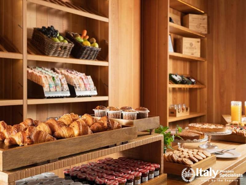 Buffet Breakfast with Pastries, Drinks, and Fresh Ingredients in Eden Hotel