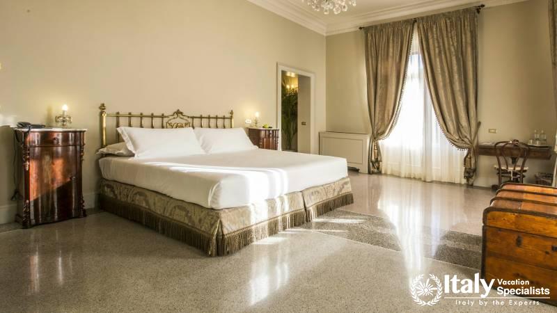 Beautiful room in Hotel Locarno