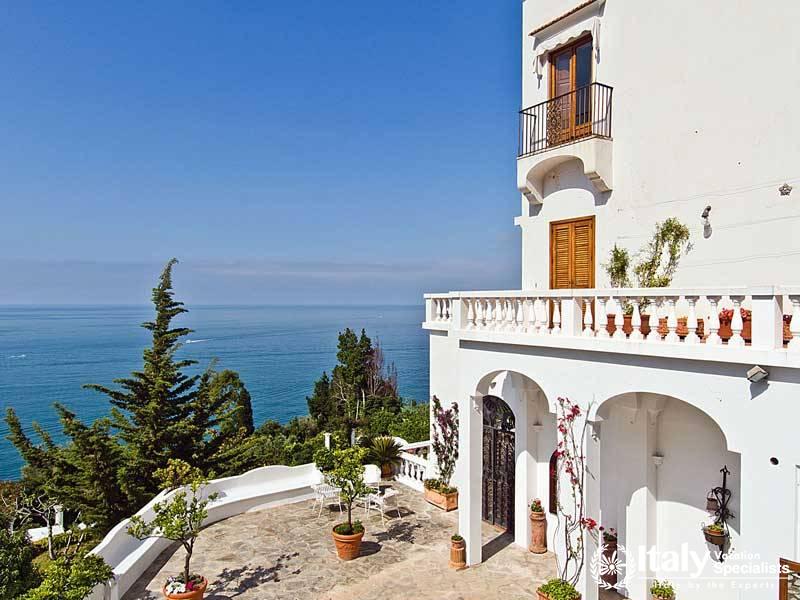 Top villa in Praiano for large group
