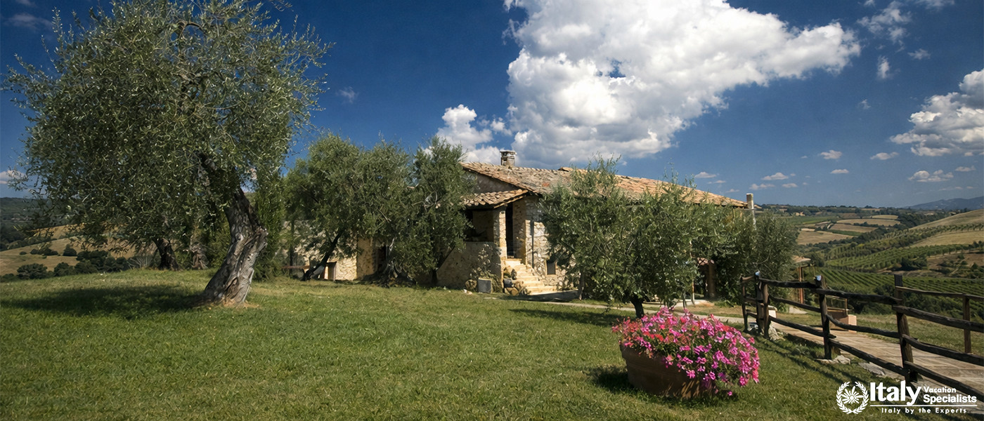 Scenic Countryside and Stone House at La Dimora del Gazebo in San Gimignano, Italy