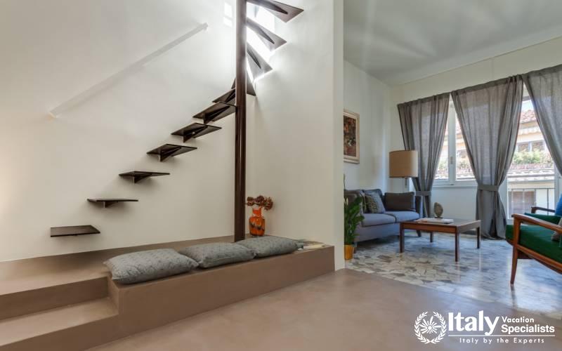 Amazing stairway in Santa Maria Balcony
