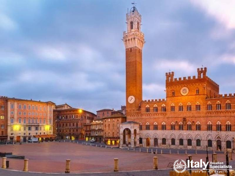 A beautiful view of Siena’s famous square, Piazza del Campo, during the evening.