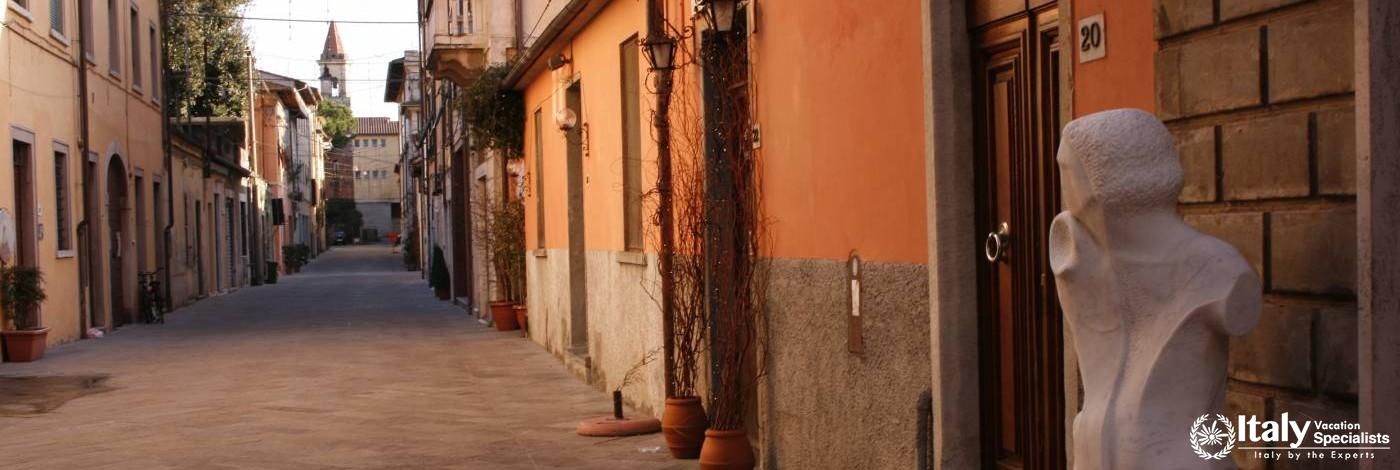 Gorgeous Artistic Lined Streets of Pietrasanta, Tuscany 